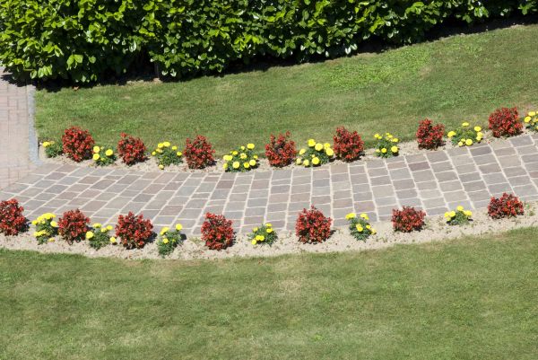 Garden Paving in Mchenry